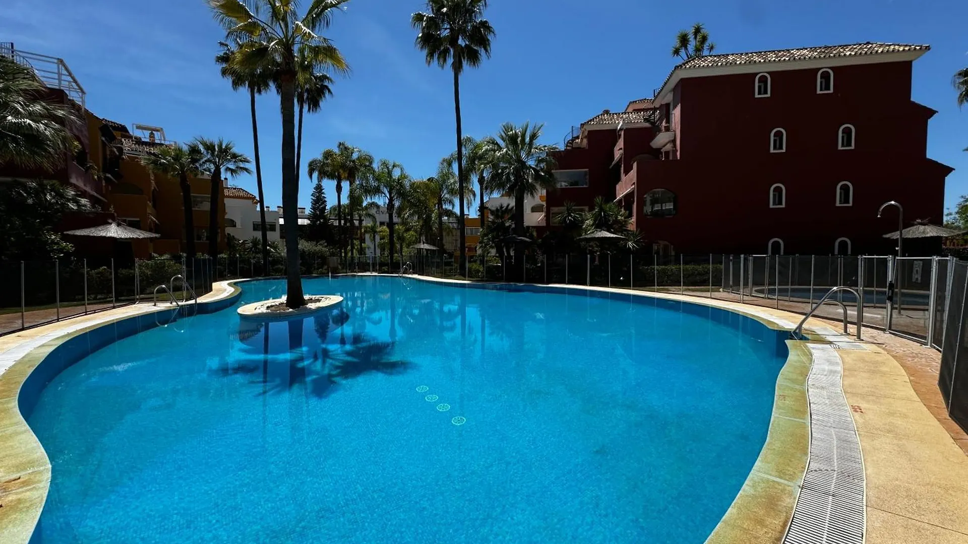 Los Infantados Golden Mile - Eaw Homes Marbella